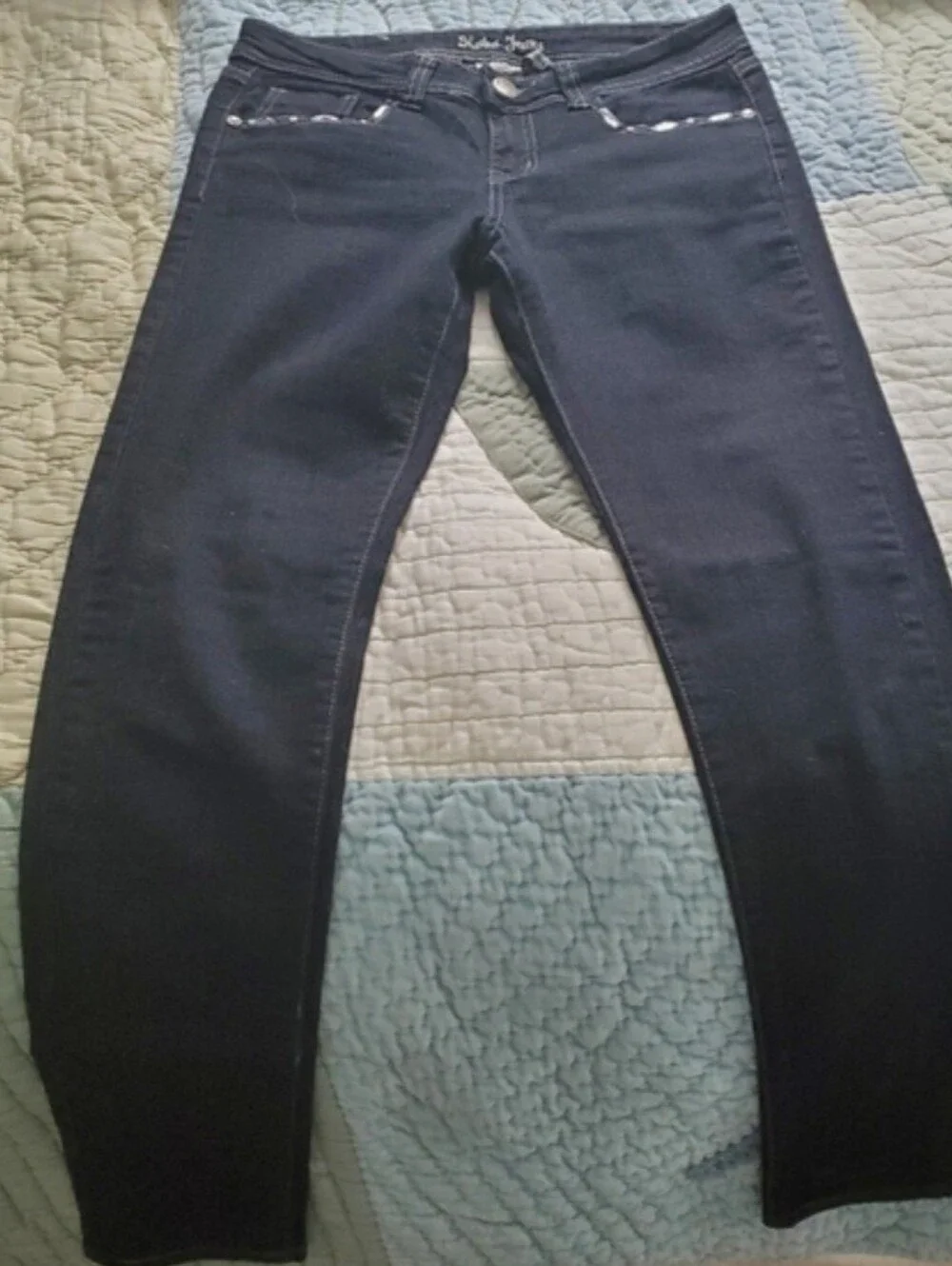 NWOT Black skinny jeans with bling - Picture 4 of 4